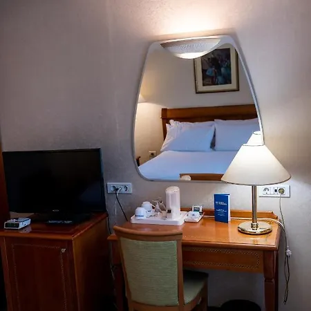 Hotel Turist - Center 4*