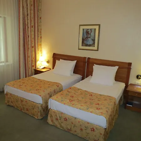 Hotel Turist - Center 4*