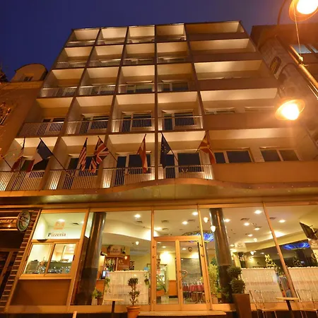 Turist - Center Hotel 4*