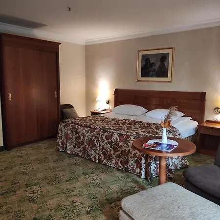 Turist - Center Hotel