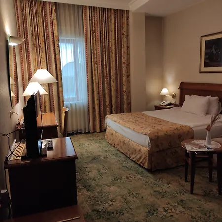 Hotel Turist - Center 4*