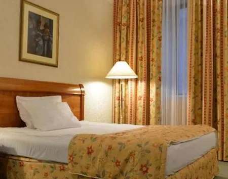Turist - Center Hotell 4*